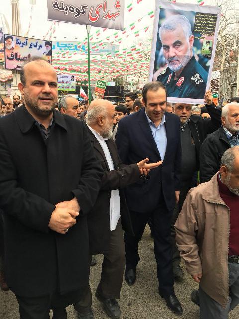 حضور شهردار،اعضای شورای اسلامی و پرسنل شهرداری در راهپیمایی 22بهمن